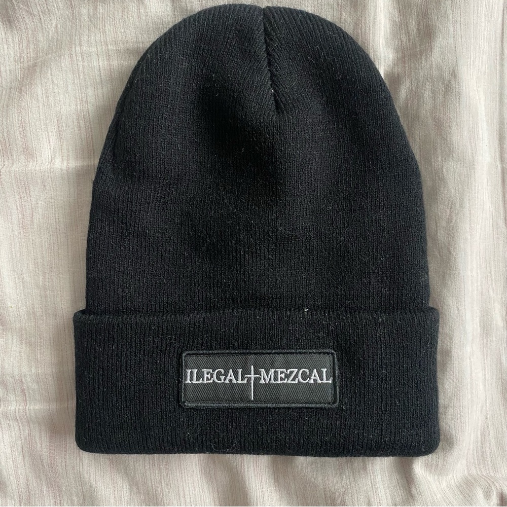 Illegal Mezcal Beenie - never worn